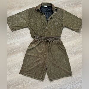 Two piece GOLD shimmer set.